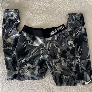 Nike Pro leggings
